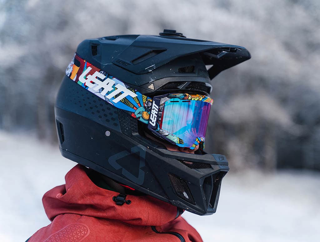 Janne Leatt-kypärässä